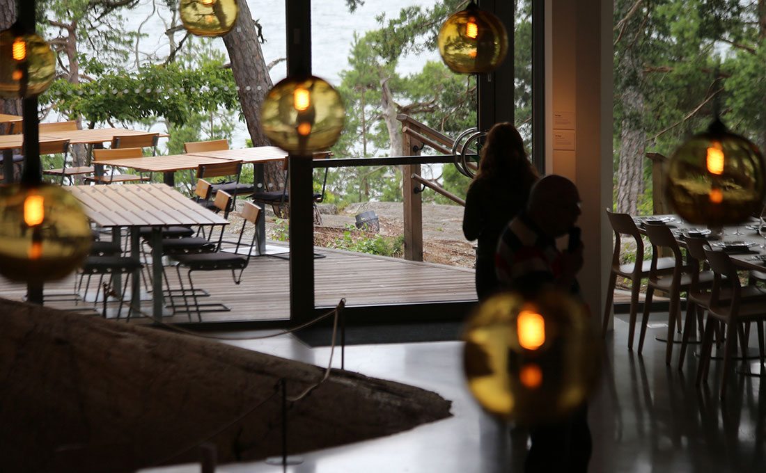 Visit Värmdö – Kafe och bageri – Utsikt på Café Bådan Artipelag