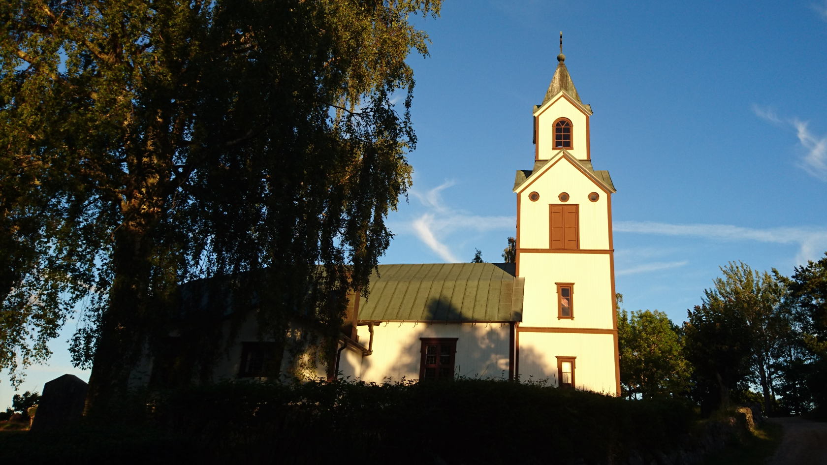 möja kyrka