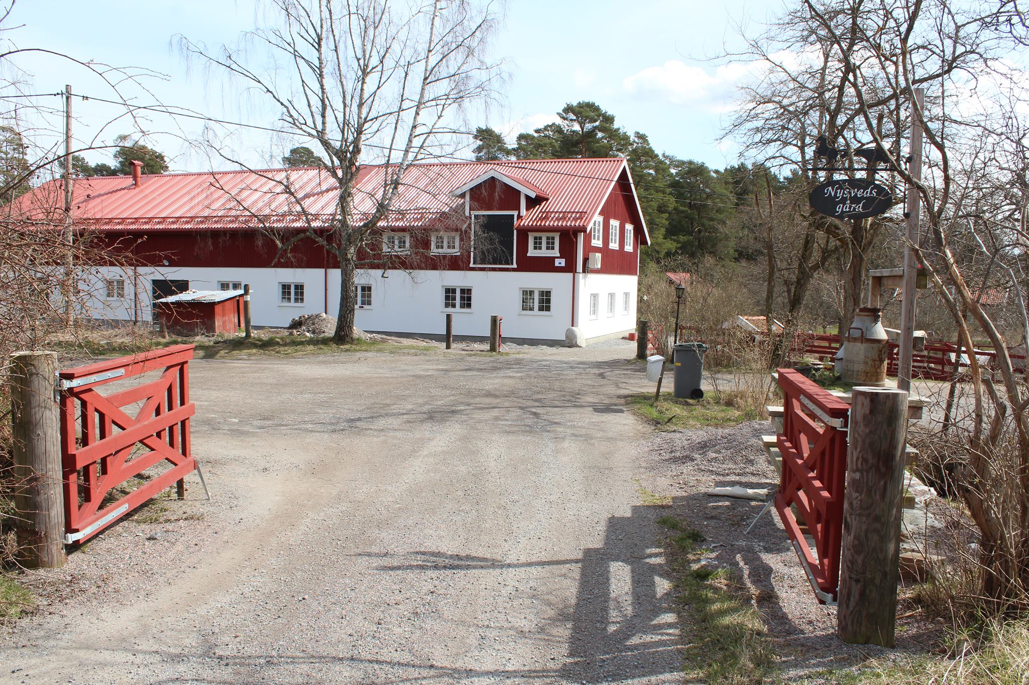 stor bondgård nysvedsgård