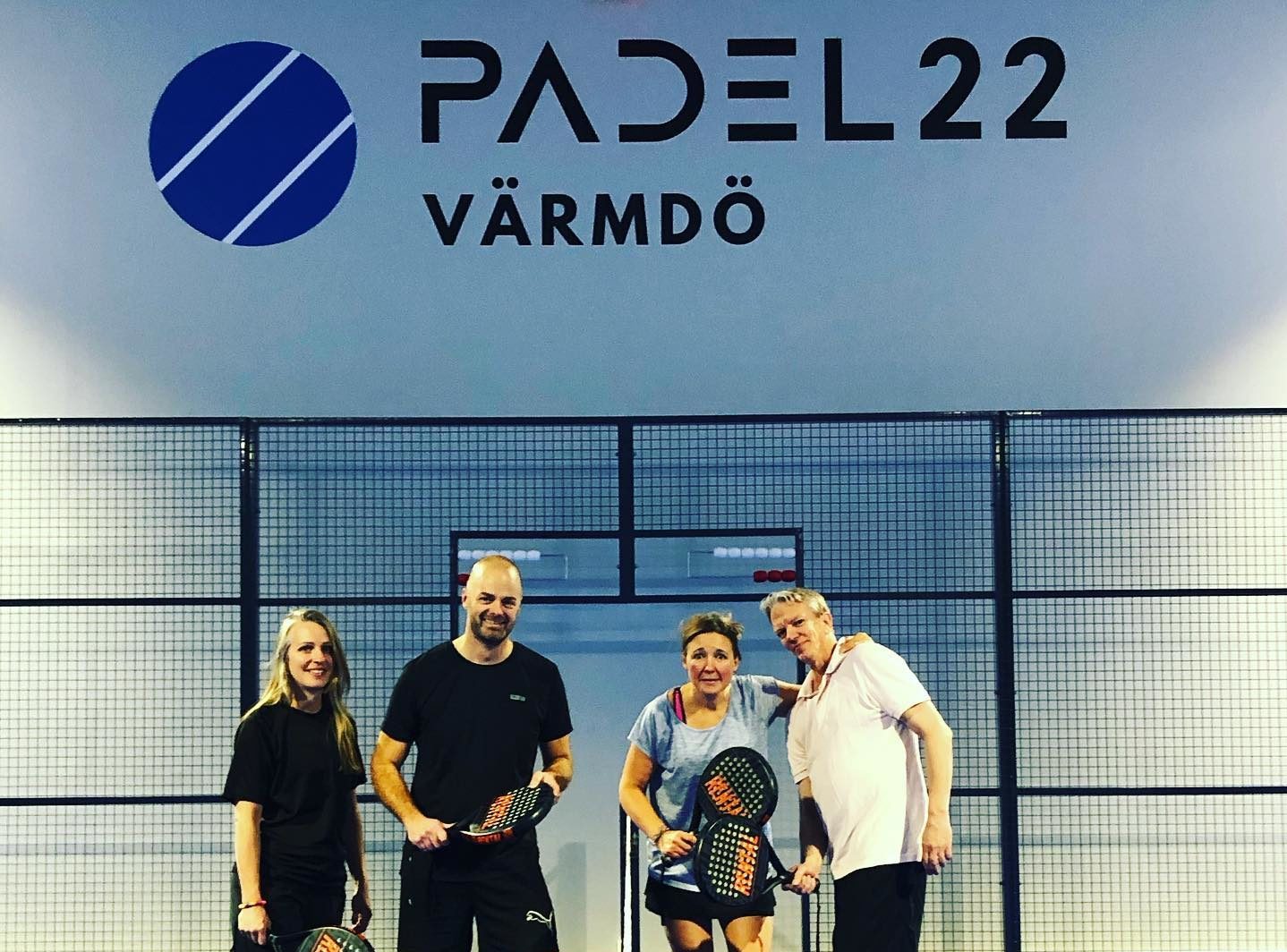 paddelbana med 4 spelare på paddel 22 i värmdö