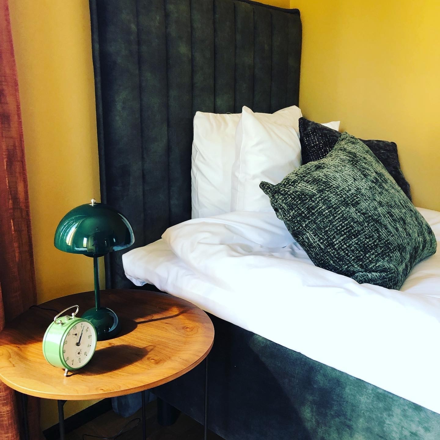 Hotellrum med enkelsäng på Vision Vindö.